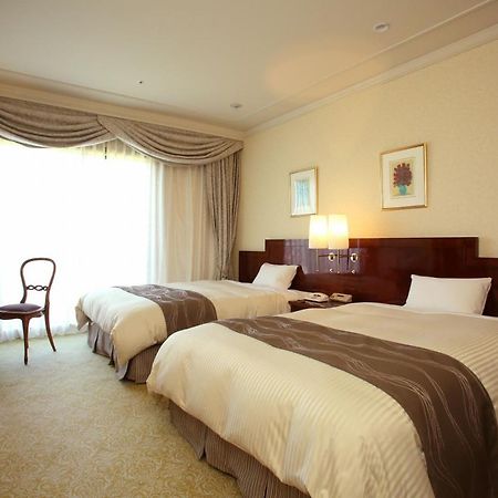 The Celecton Premier Kobe Sanda Hotel Exterior photo