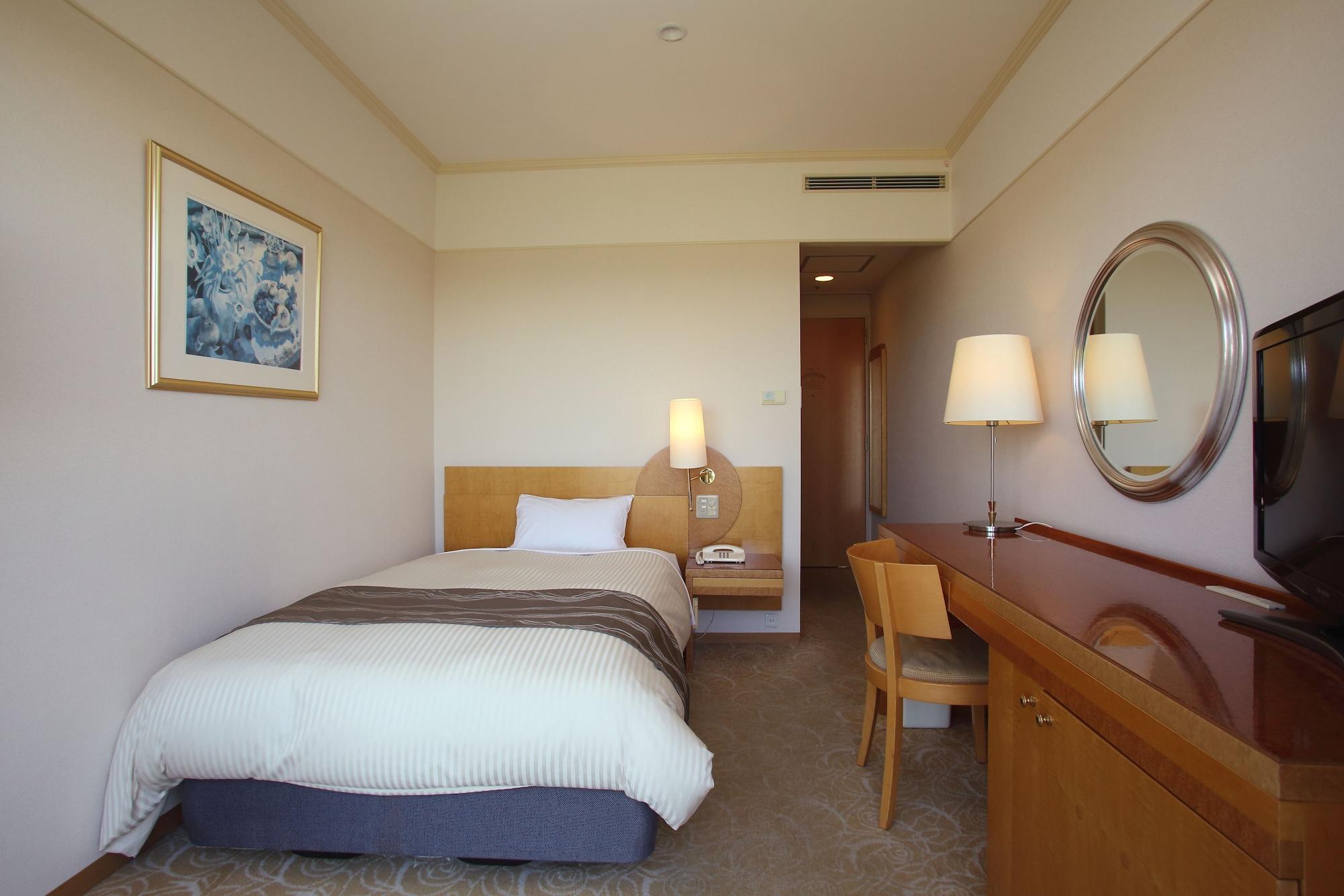 The Celecton Premier Kobe Sanda Hotel Exterior photo