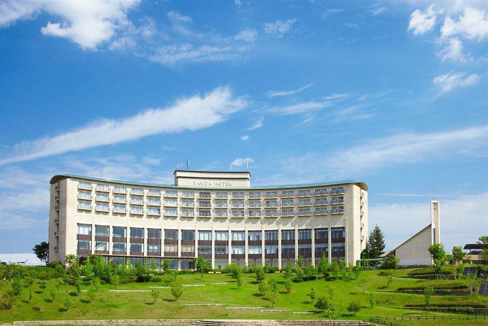 The Celecton Premier Kobe Sanda Hotel Exterior photo