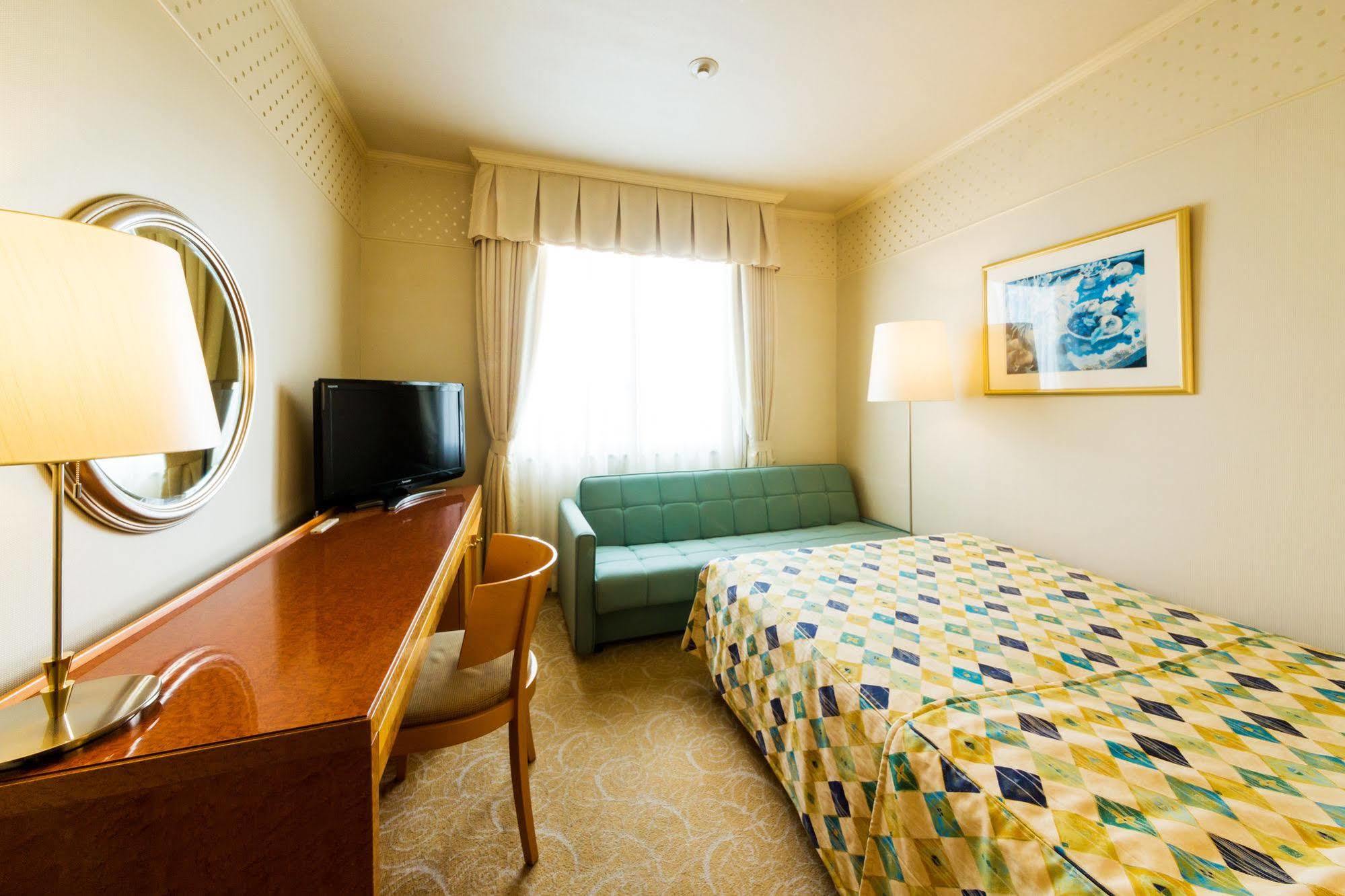The Celecton Premier Kobe Sanda Hotel Exterior photo