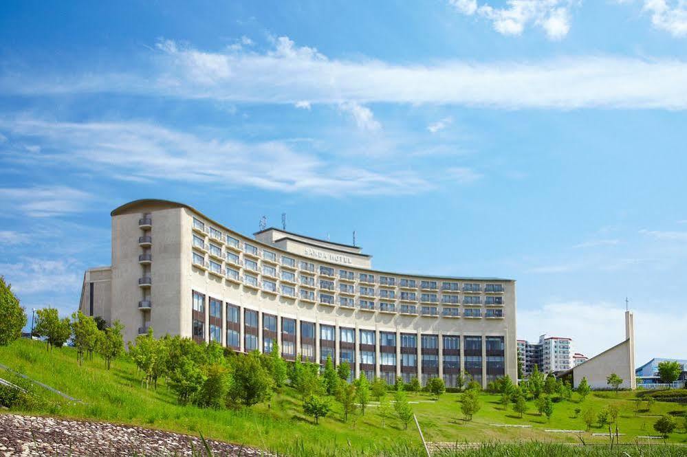 The Celecton Premier Kobe Sanda Hotel Exterior photo