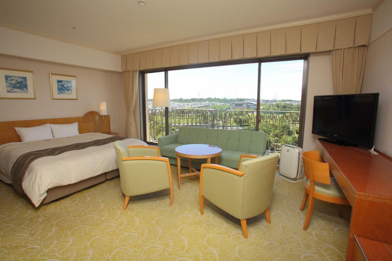 The Celecton Premier Kobe Sanda Hotel Exterior photo